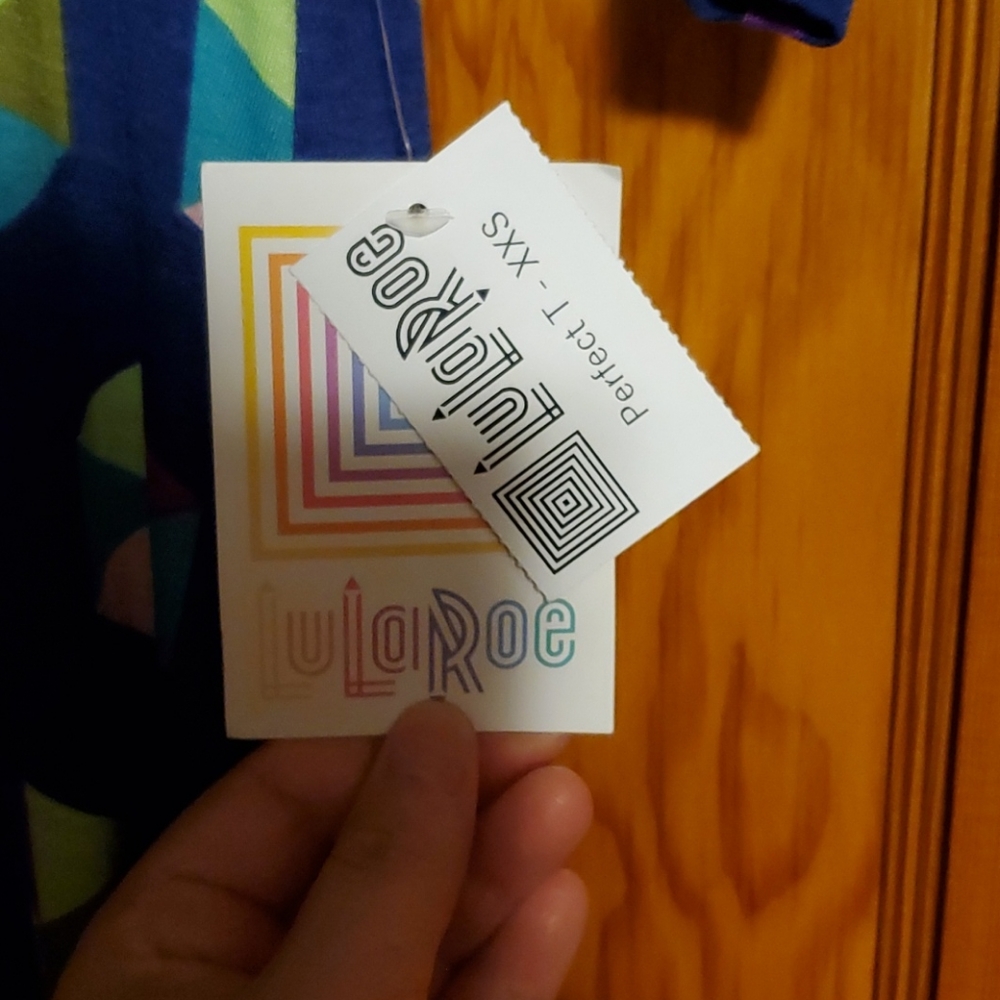 LuLaRoe XXS Perfect T Brand new with tags
